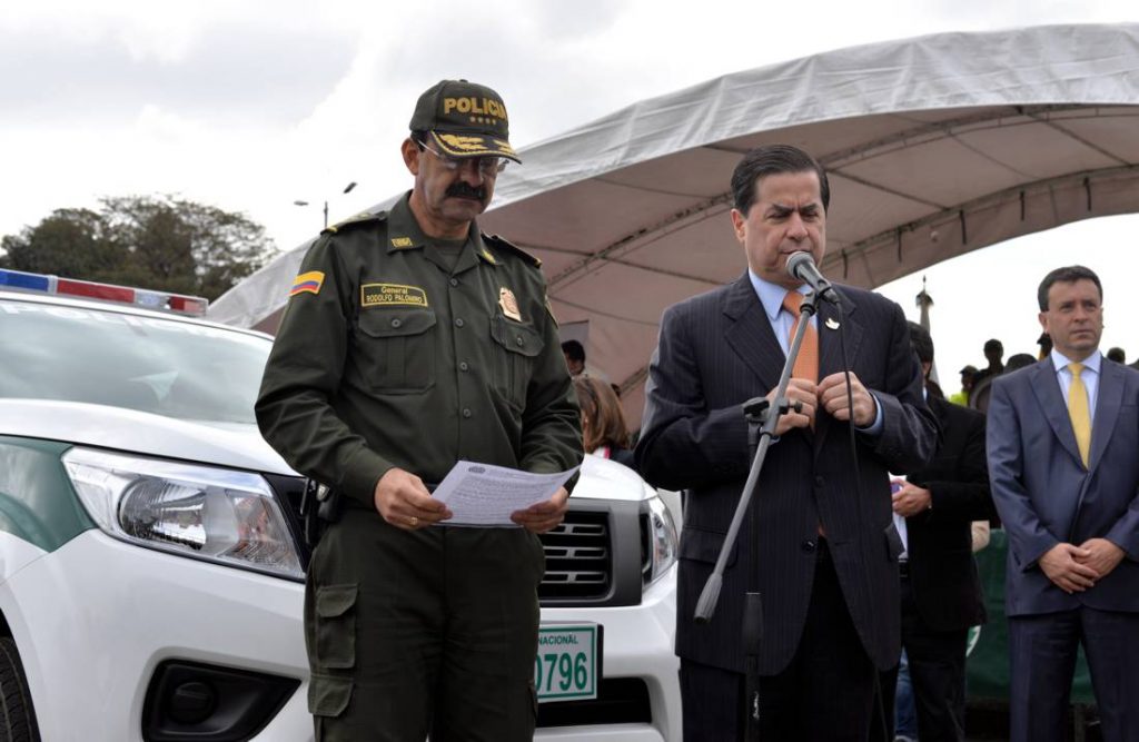 Nissan NP300 Frontier Policía Colombia