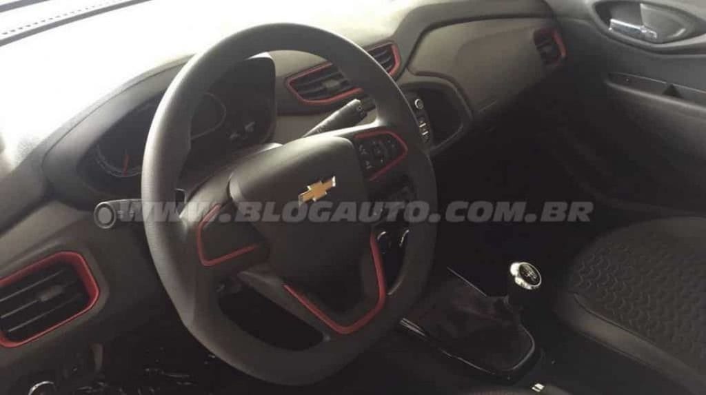 Chevrolet Onix Effect 2017 Fotos espía