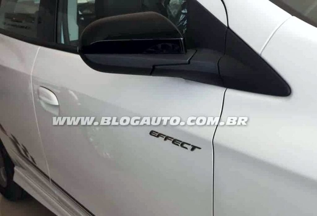 Chevrolet Onix Effect 2017 Fotos espía