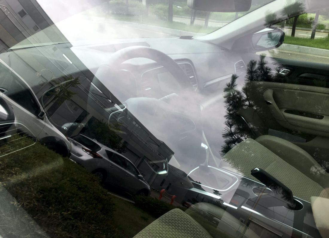 renault megane sedan 2018, samsung sm4